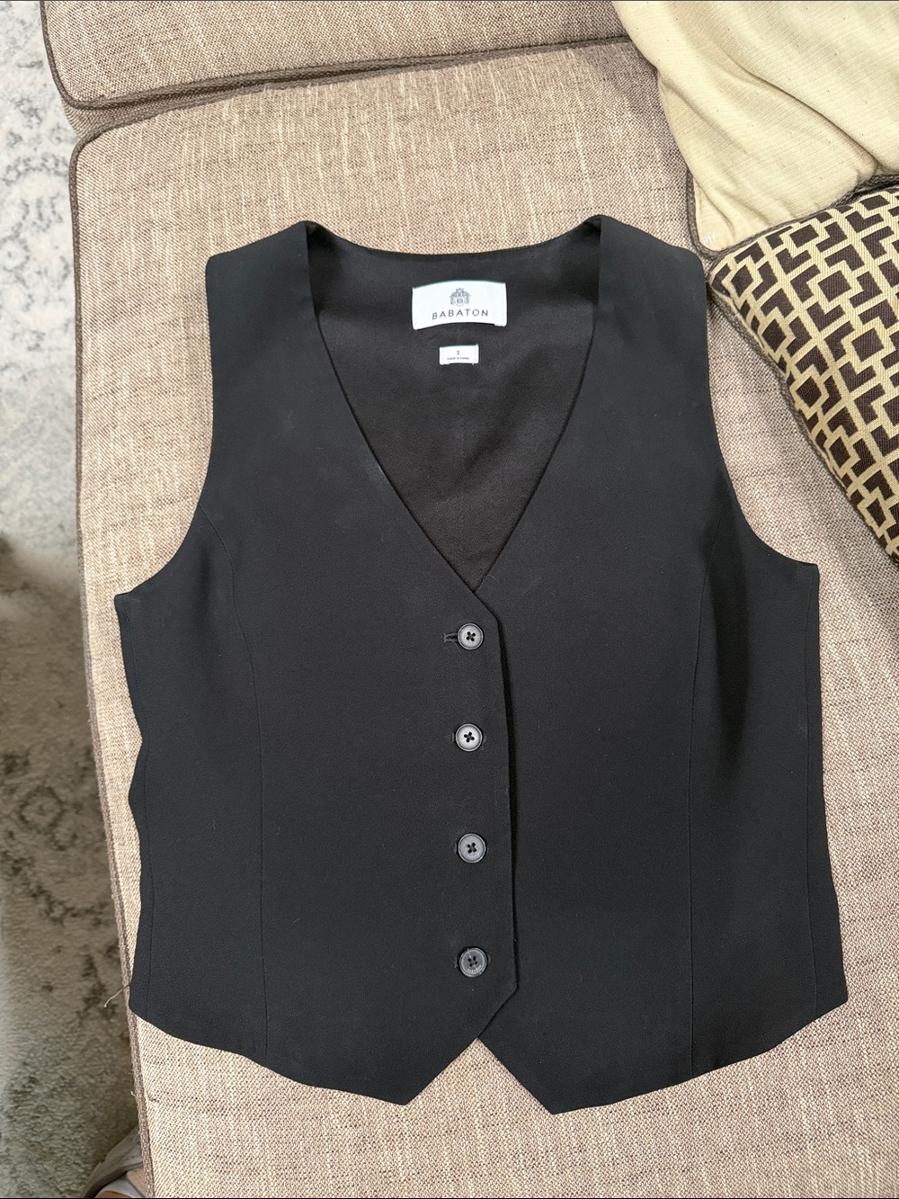 Babaton Aritzia Black Button Front Vest size 2 like new